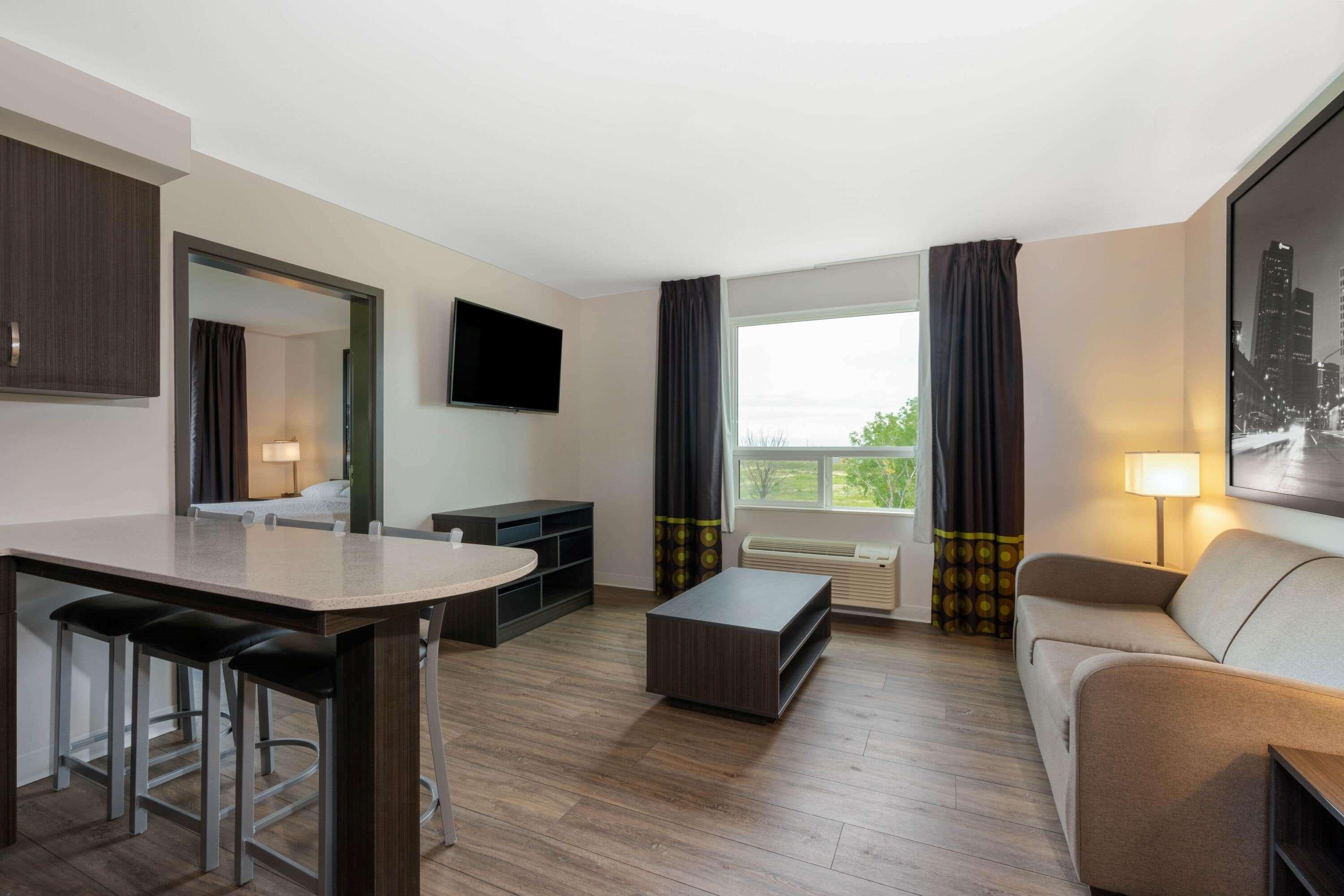 Super 8 By Wyndham Winnipeg East Mb Екстер'єр фото