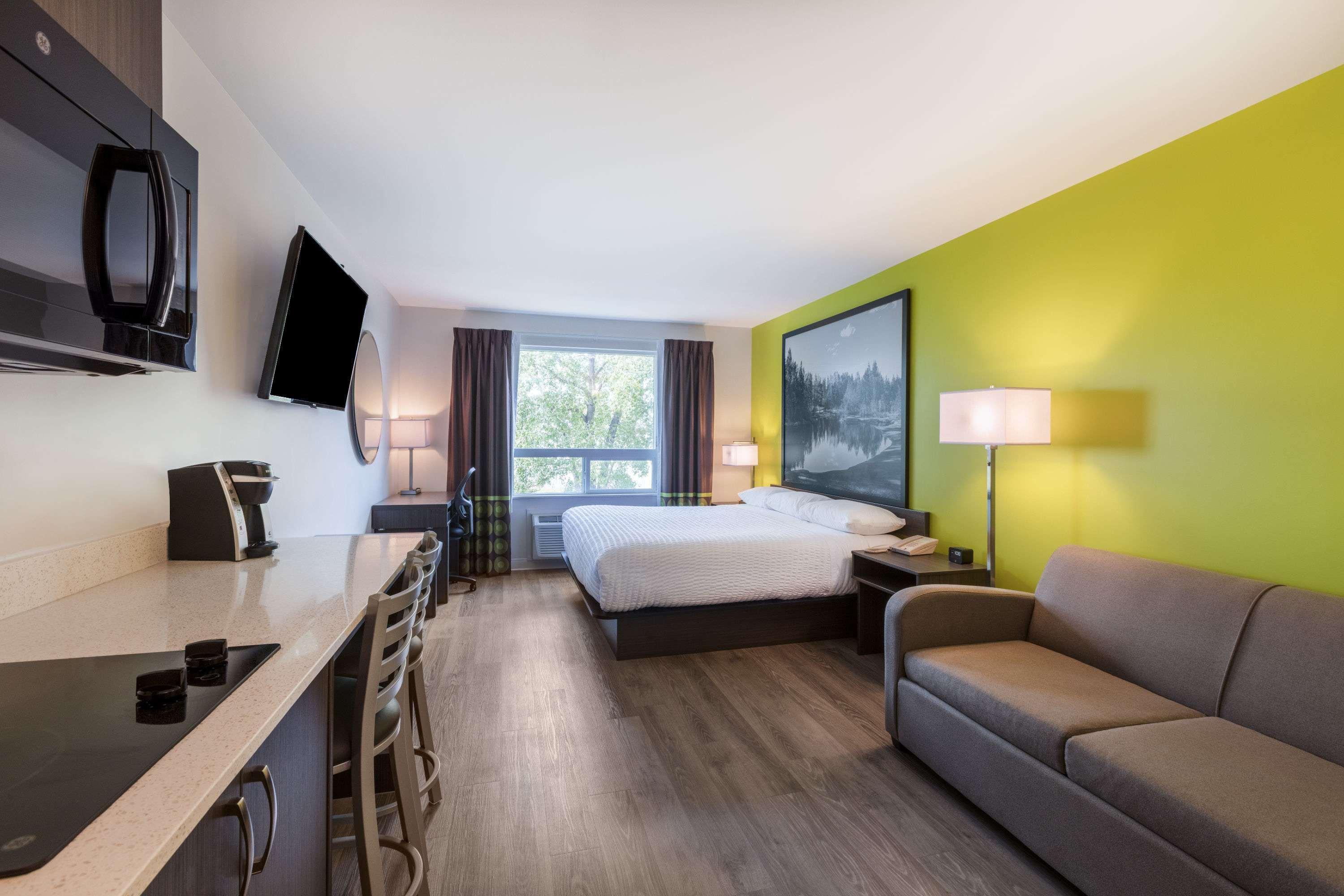 Super 8 By Wyndham Winnipeg East Mb Екстер'єр фото