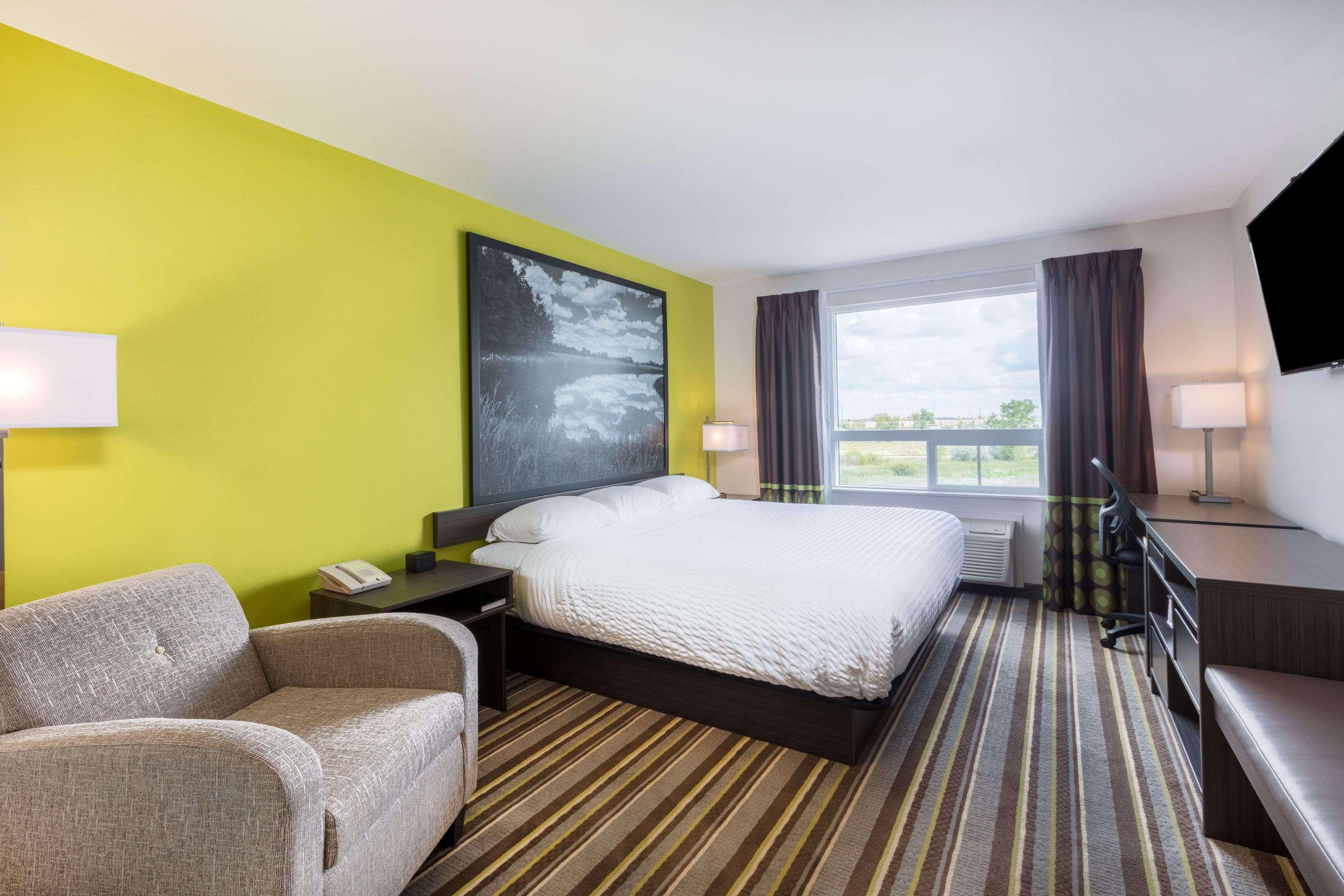 Super 8 By Wyndham Winnipeg East Mb Екстер'єр фото